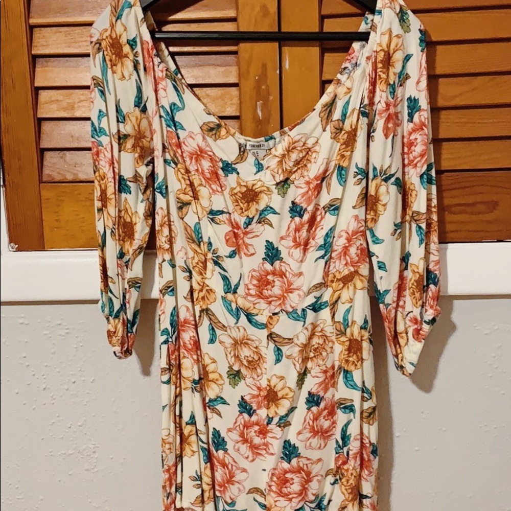 Off The Shoulder | Floral Print | Romper | Size: M